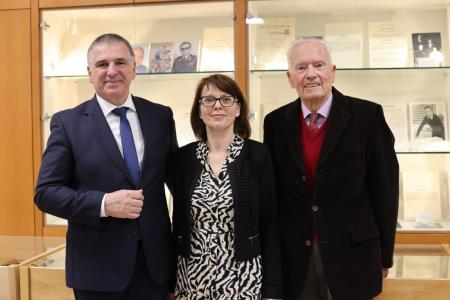 CIK Trebnje - RASTOCA KNJIGA, 20 let - Marko Lotric, Patricija Pavlic, Ciril Pevec, foto studioPraprotKa (2)